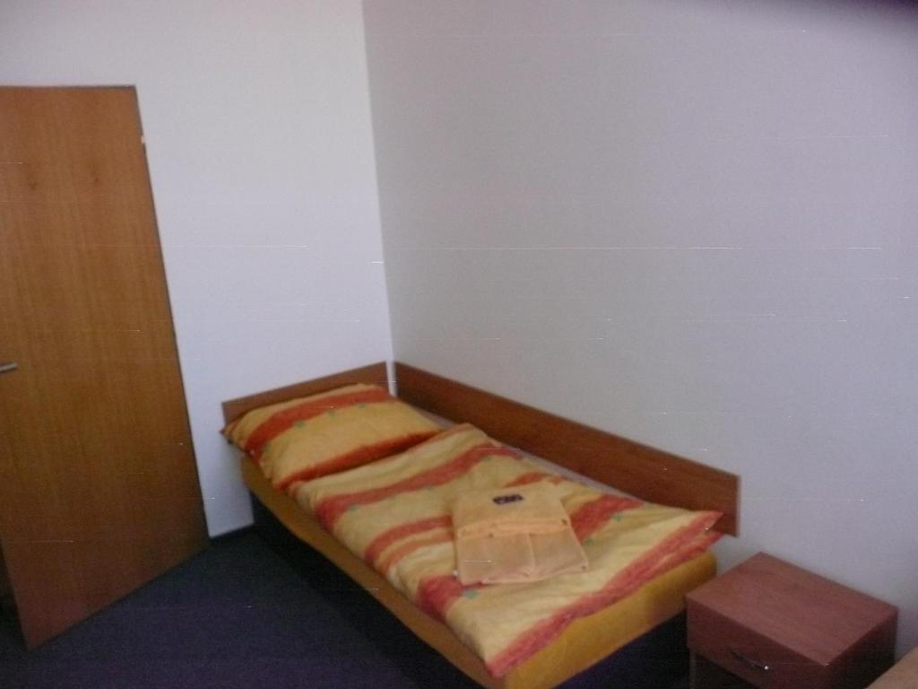 ホテル Koleje Zamecek レドニツェ 部屋 写真